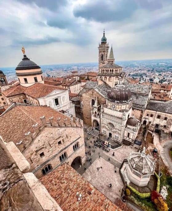 Suite32 Bergamo Exteriér fotografie